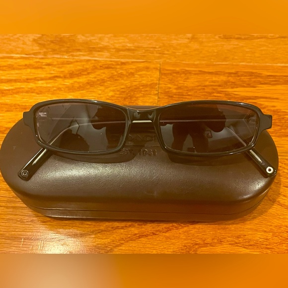 (Authentic) Black Coach Sunglasses - Picture 1 of 5